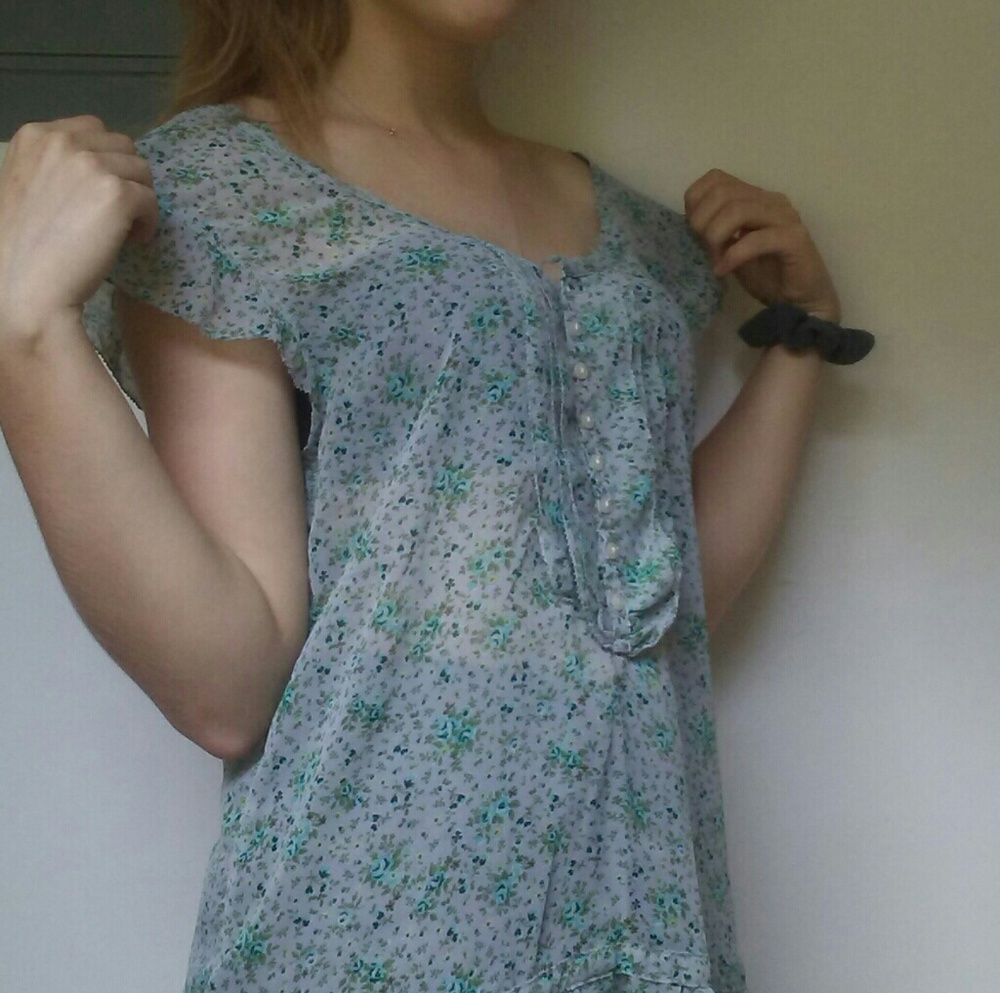 Baby Blue Floral Top